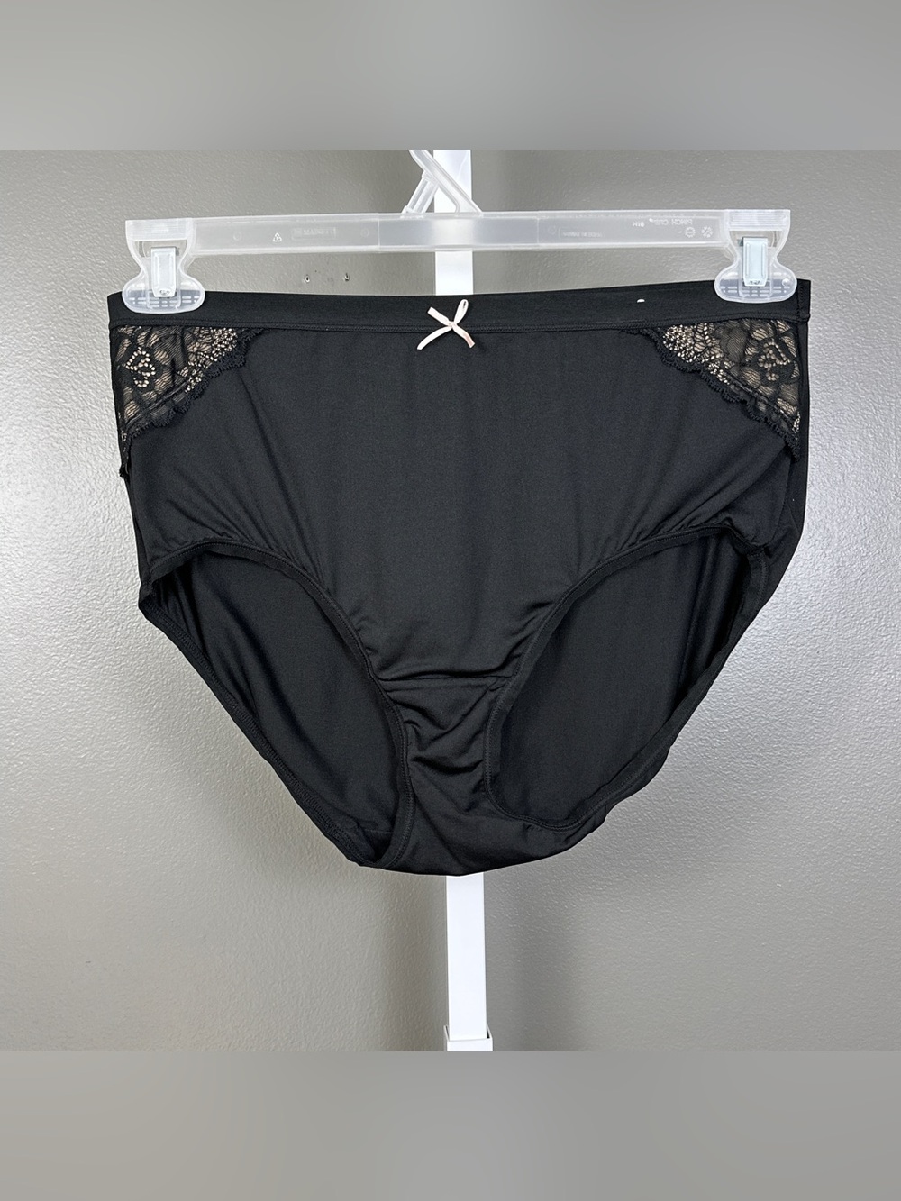 Cacique No Show Full Brief 14/16 Panties Black Nylon Stretch Lace Tan Panty